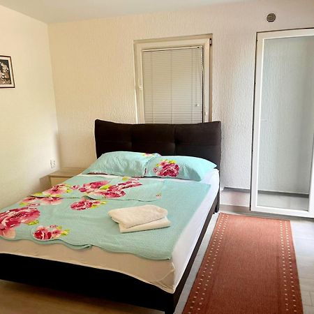 Apartment Gajac C72 نوفاليا المظهر الخارجي الصورة
